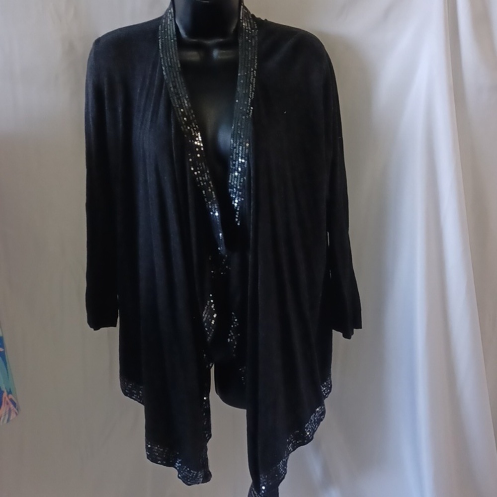Cable & Gauge sequined sweater, open front, assymetrical hem